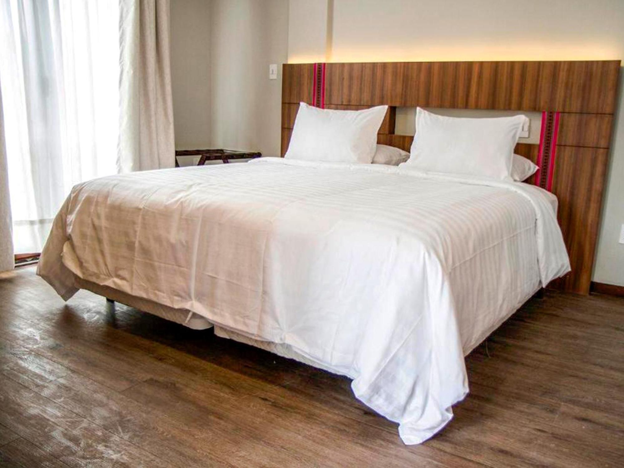 Altus Express 4*