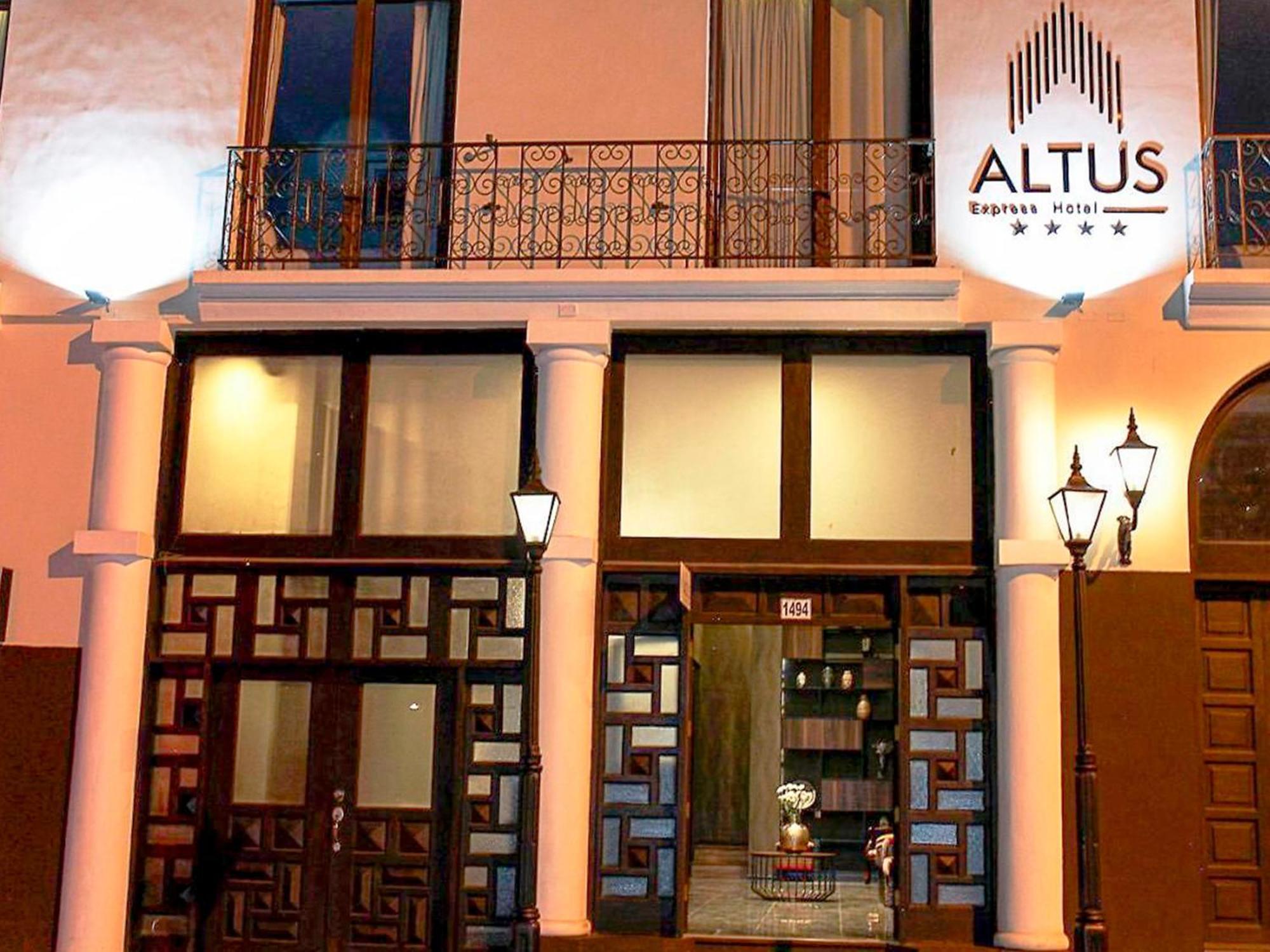 Hotel Altus Express La Paz
