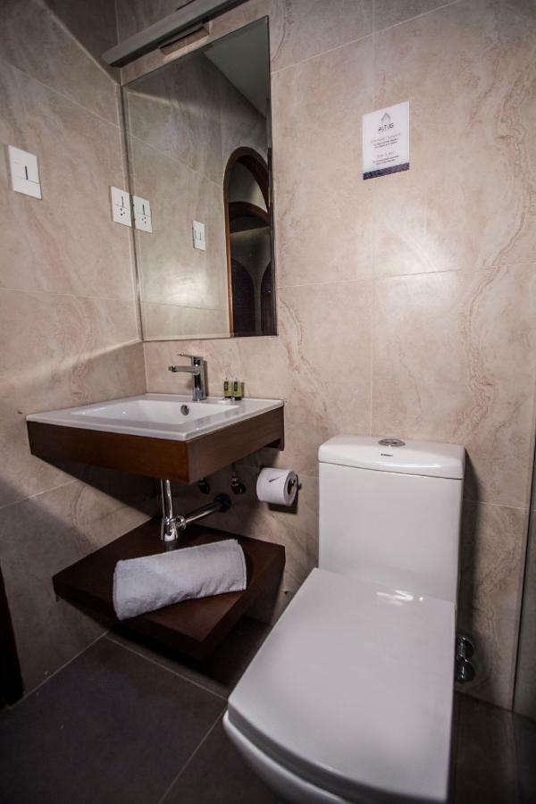 Hotel Altus Express La Paz
